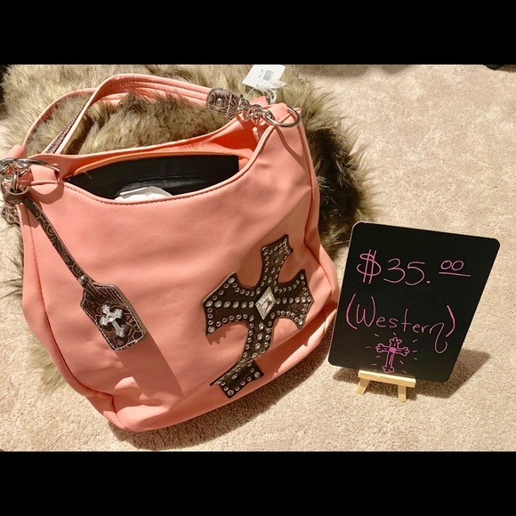 Pink Purse - Picture 1 of 1